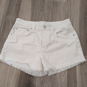 Free People NWOT We The Free White Cut Off Denim Shorts, Size 28